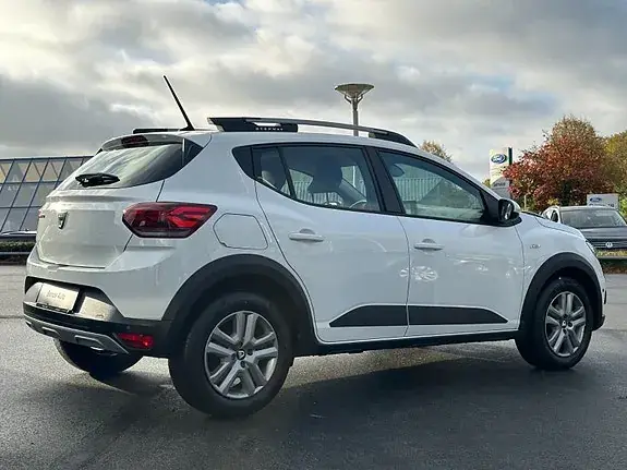 Dacia Sandero Stepway 2022 photo 4