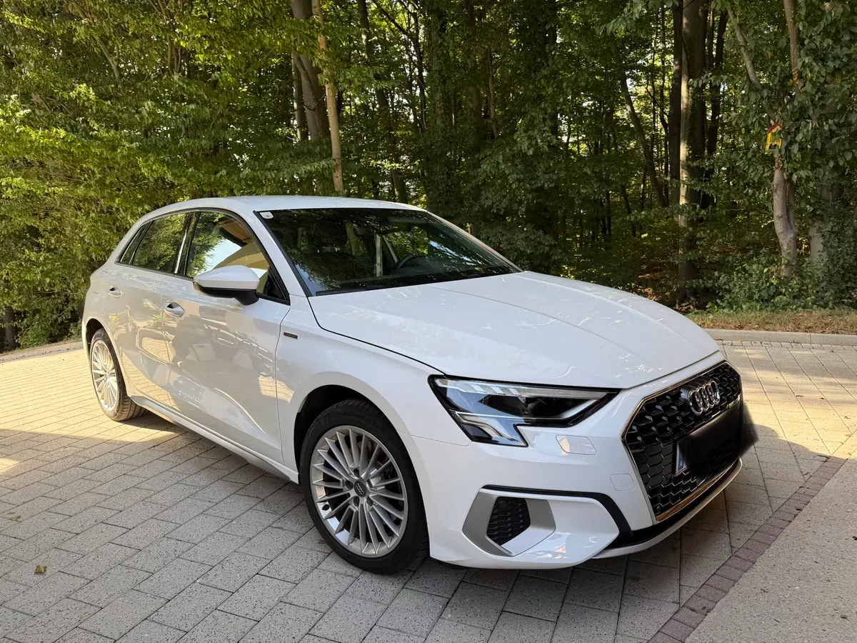Audi A3 2020 photo 2