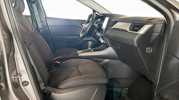 Renault Captur 2024 photo 3
