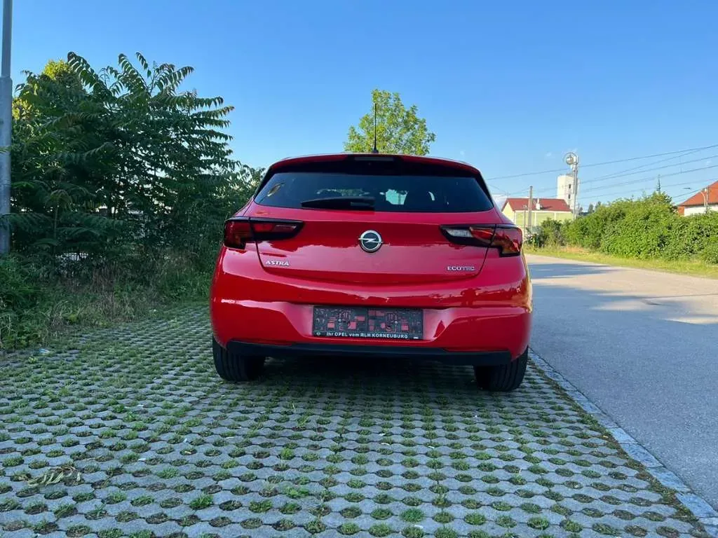Opel Astra 2019 photo 3