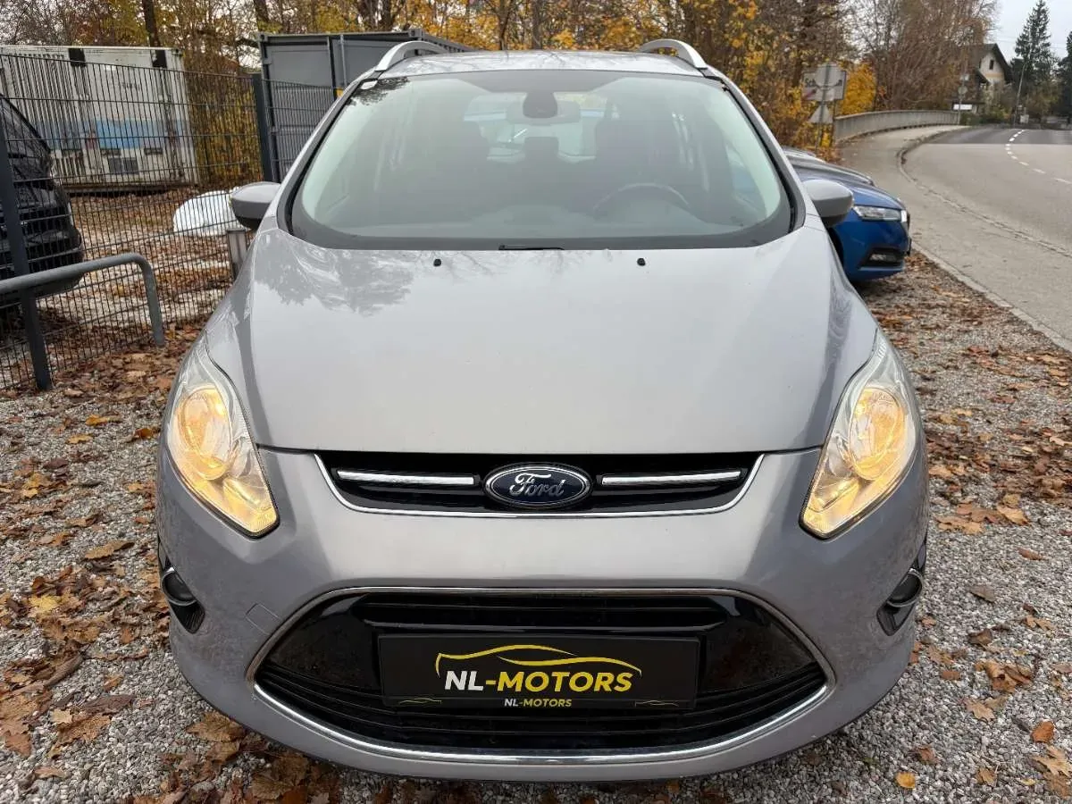 Ford C-Max 2011 photo 2