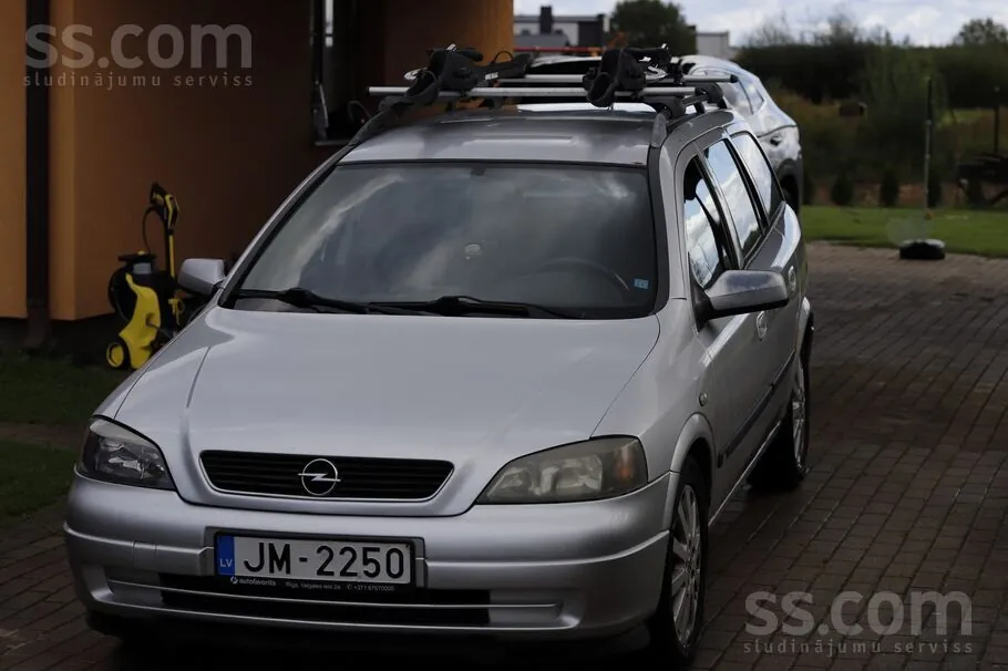 Opel Astra Van