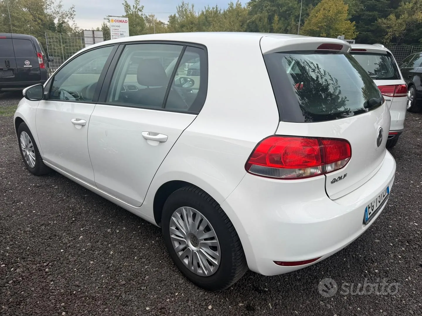 Volkswagen Golf 2010 photo 5