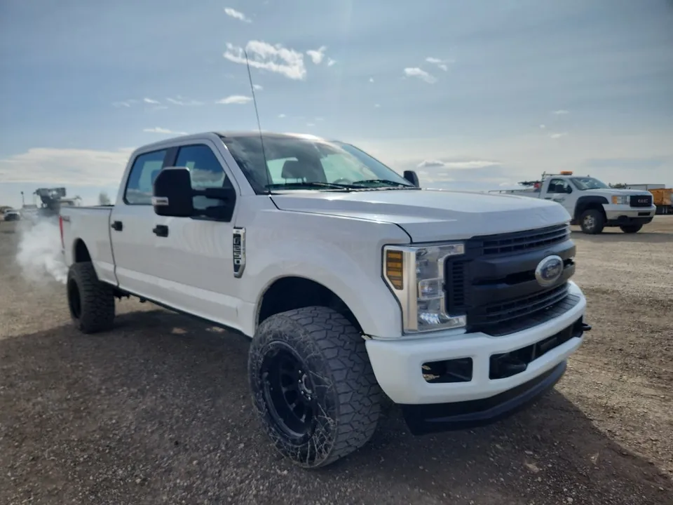 Ford F250 2019 photo 2