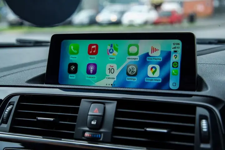 BMW 1 Series 2018 photo 3