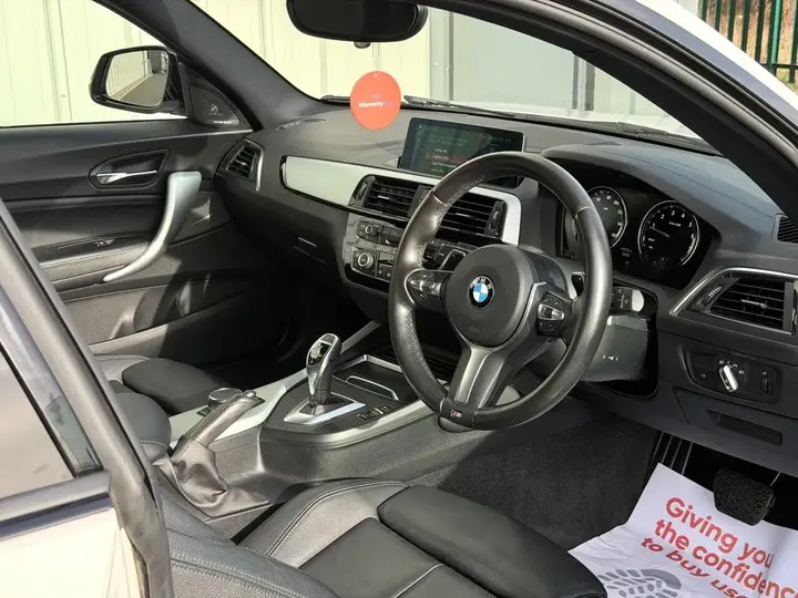 BMW 1 Series 2018 photo 2