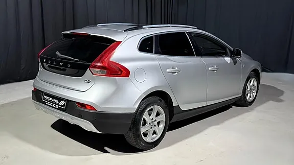 Volvo V40 Cross Country 2015 photo 3