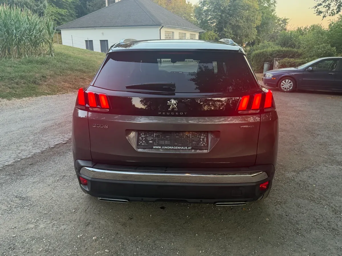 Peugeot 3008 2017 photo 2