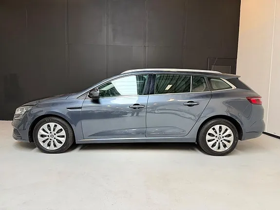 Renault Megane 2018 photo 3