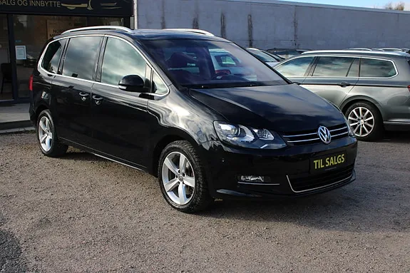 Volkswagen Sharan 2012 photo 2