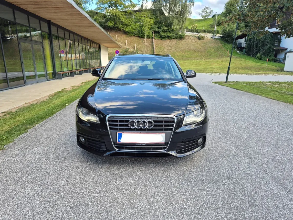 Audi A4 2008 photo 2