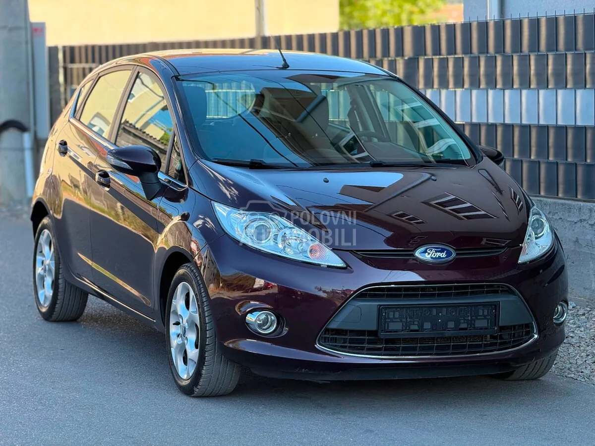 Ford Fiesta 2009 photo 4