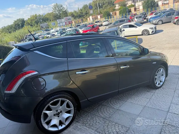 Lancia Delta 2009 photo 5