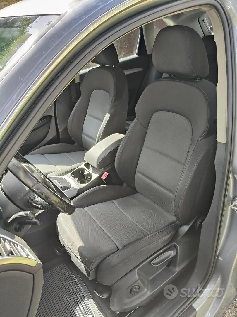 Audi Q5 2009 photo 2