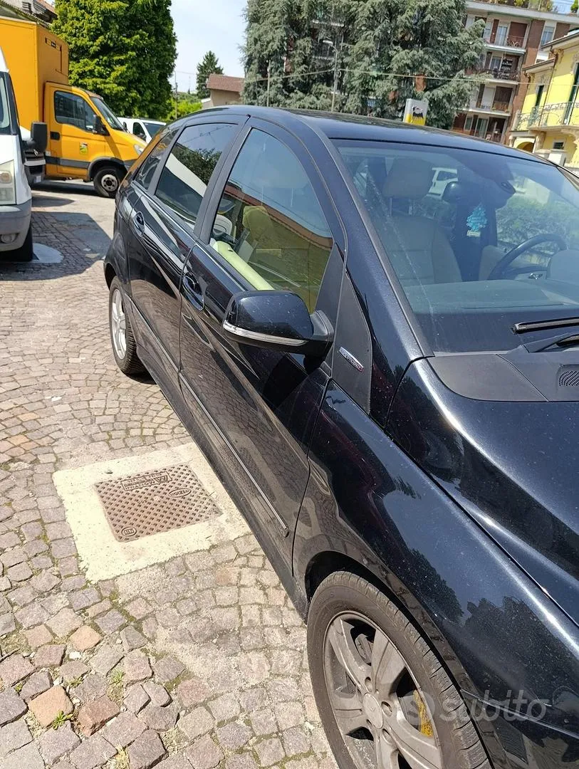 Mercedes-Benz Class B