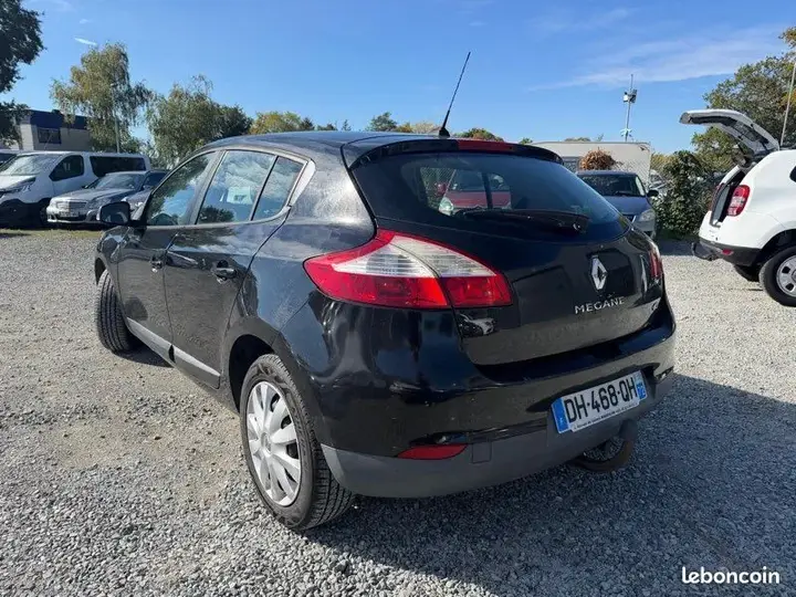 Renault Megane 2014 photo 3