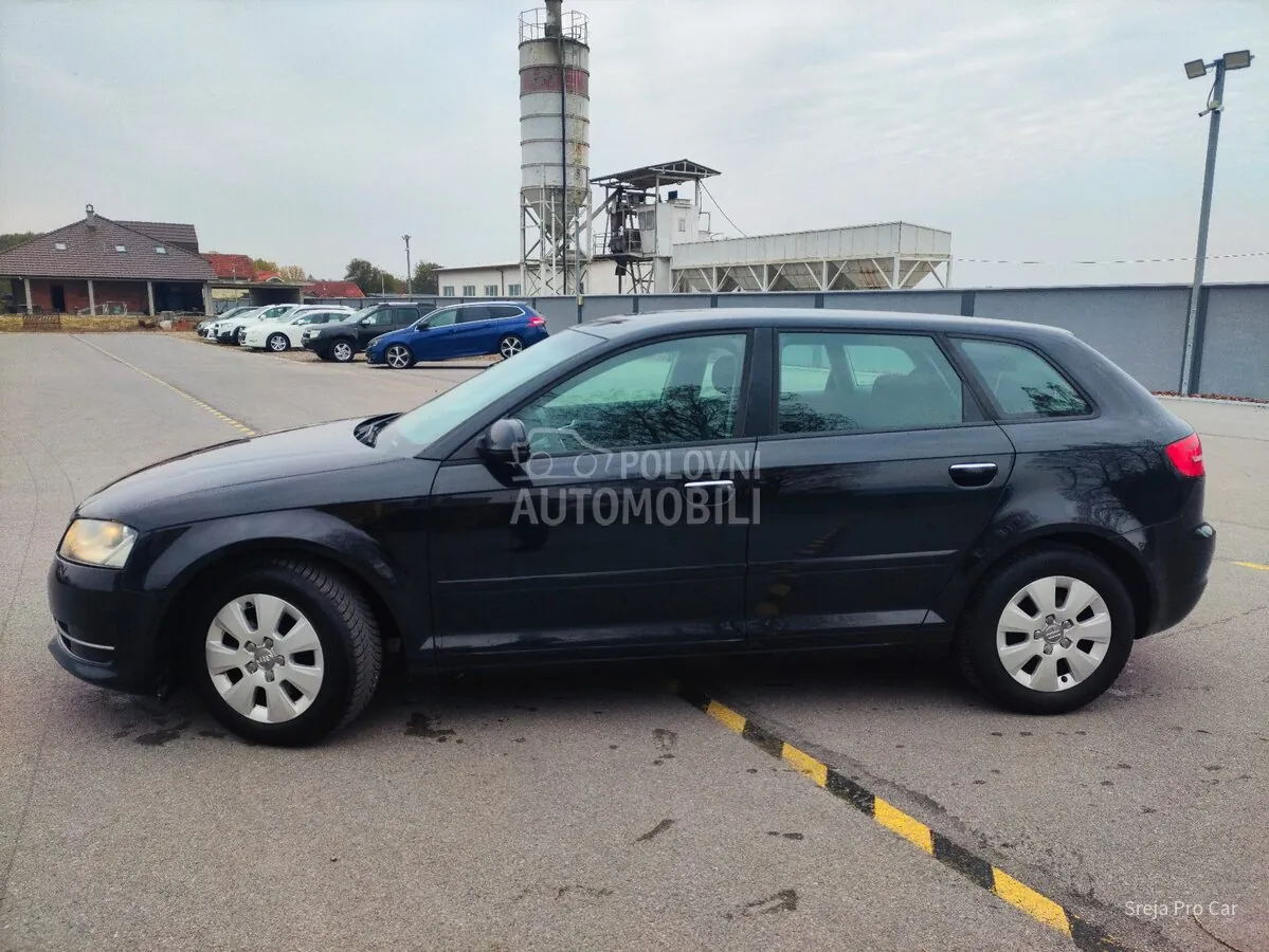 Audi A3 2011 photo 5