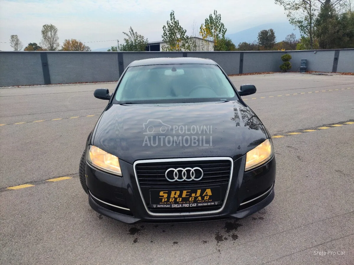 Audi A3 2011 photo 2