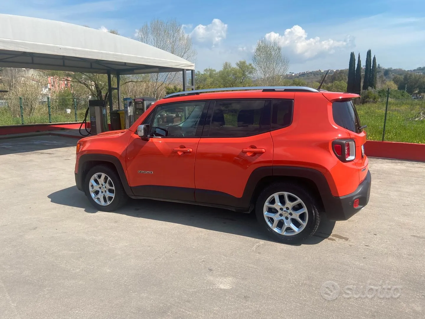 Jeep Renegade 2015 photo 4