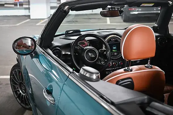 Mini John Cooper Works 2017 photo 4