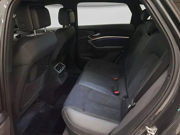 Audi Q8 E-Tron 2024 photo 5