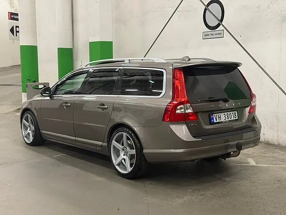 Volvo V70 2011 photo 5