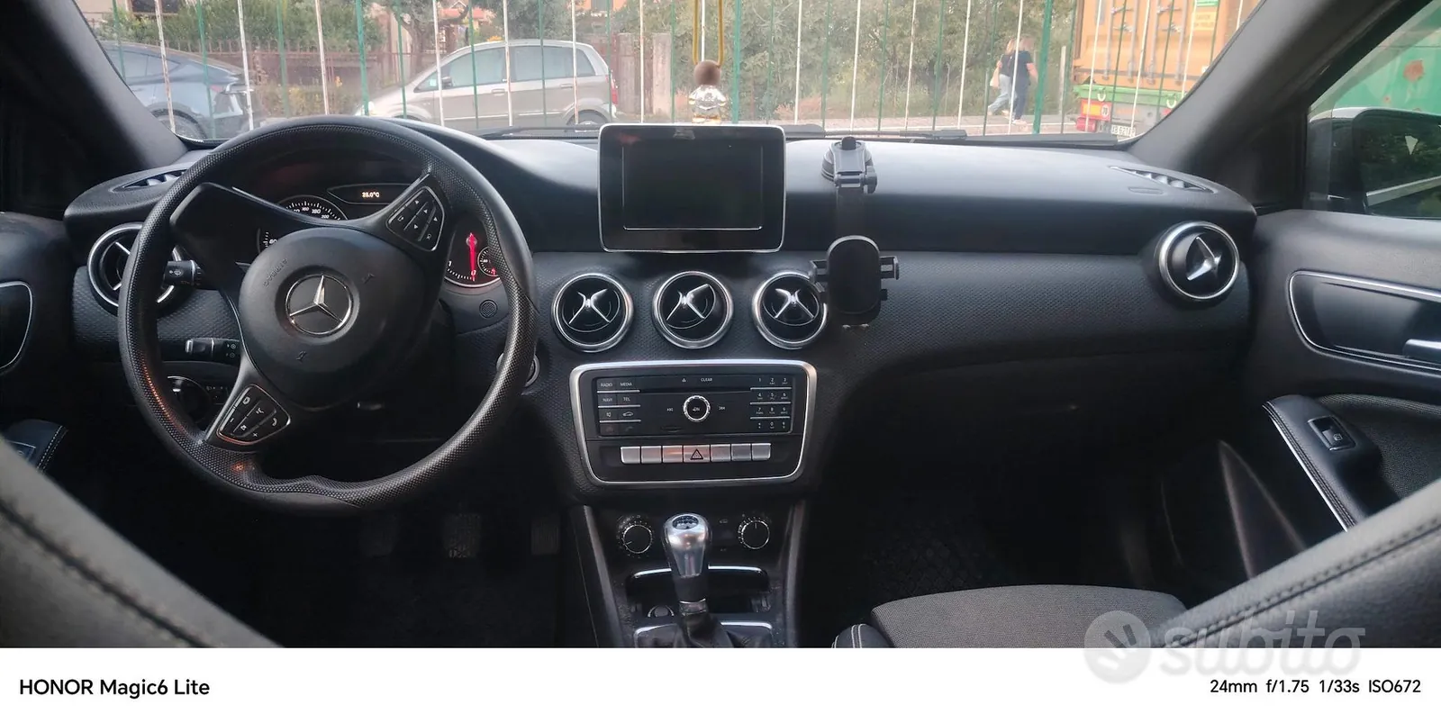 Mercedes-Benz A-Class 2017 photo 3