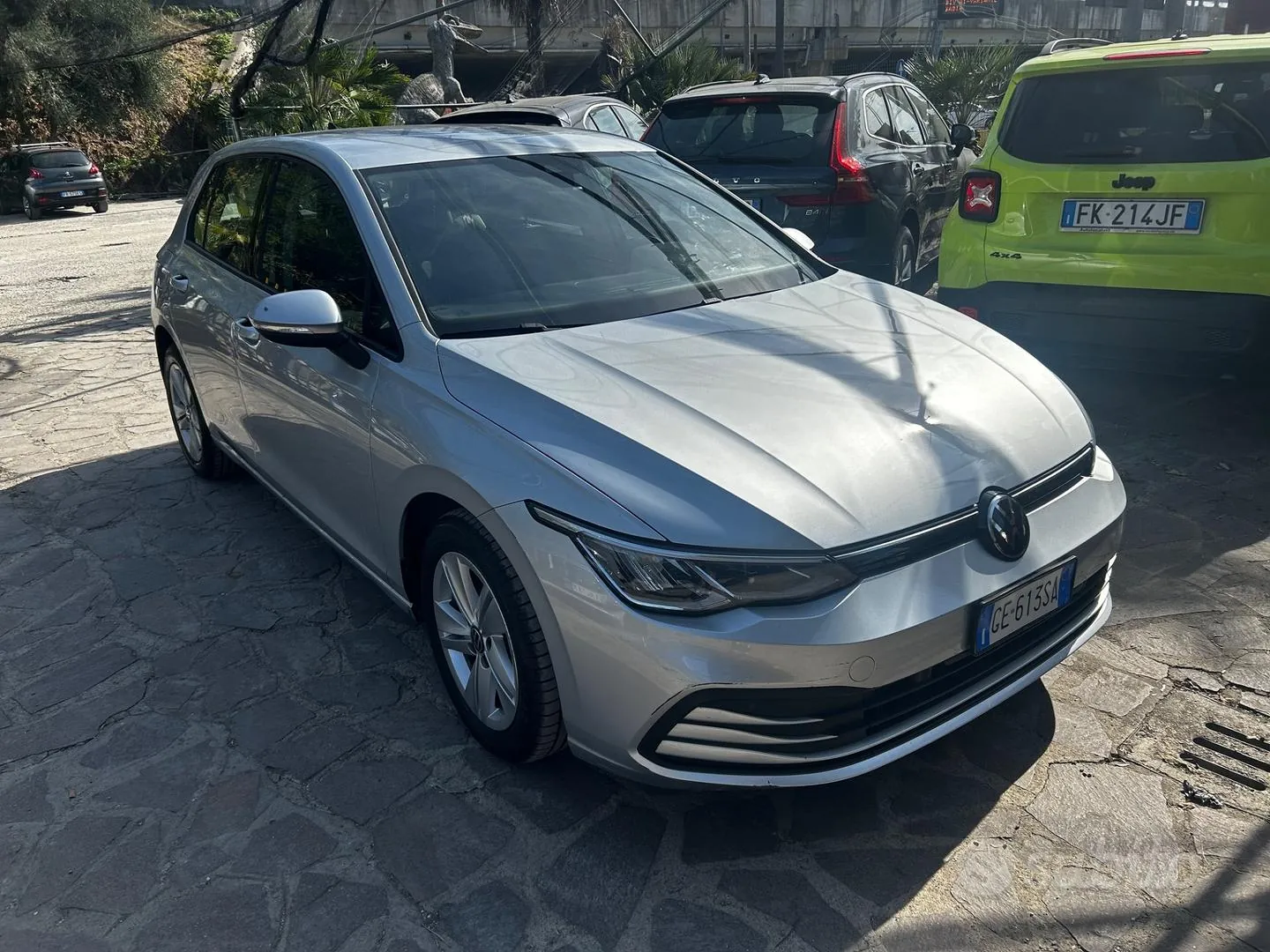Volkswagen Golf 2021 photo 2