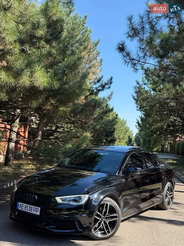 Audi A3 2015 photo 3