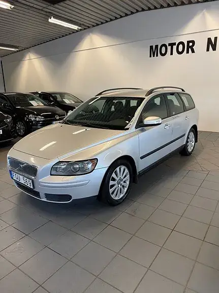 Volvo V50 2007 photo 2