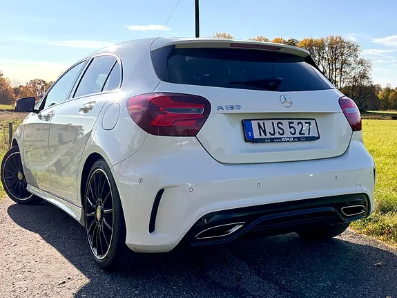Mercedes-Benz A 180 2016 photo 2