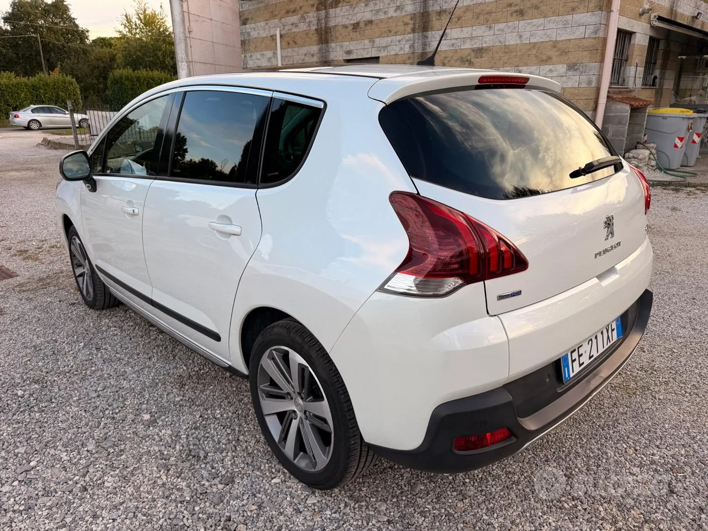 Peugeot 3008 2016 photo 5