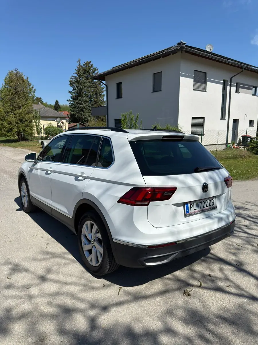 Volkswagen Tiguan 2023 photo 3