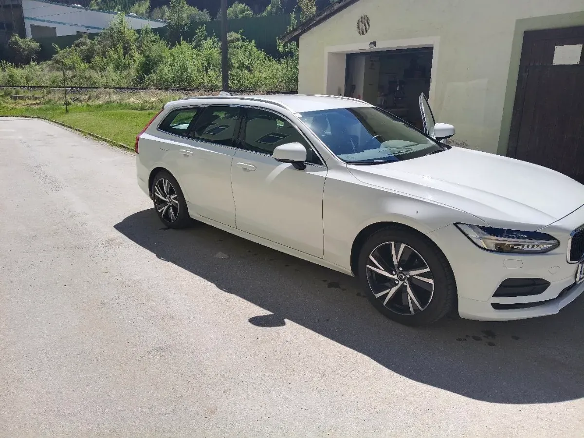 Volvo V90 2020 photo 2