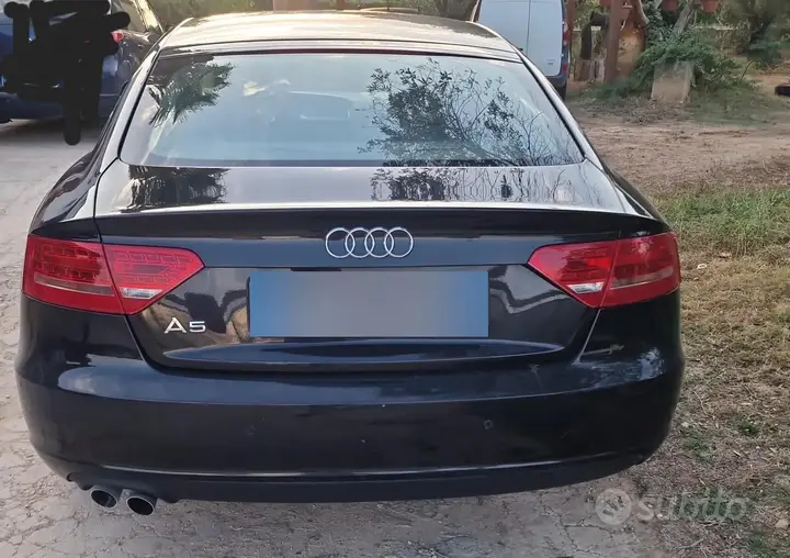 Audi A5 2010 photo 4
