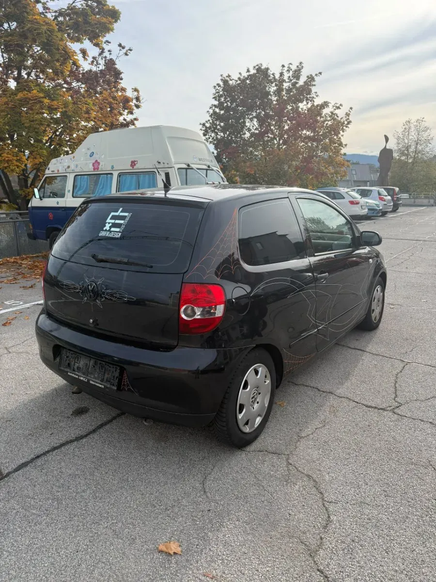 Volkswagen Fox 2009 photo 2