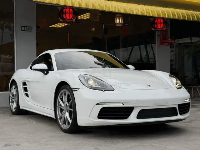 Porsche 718 Cayman