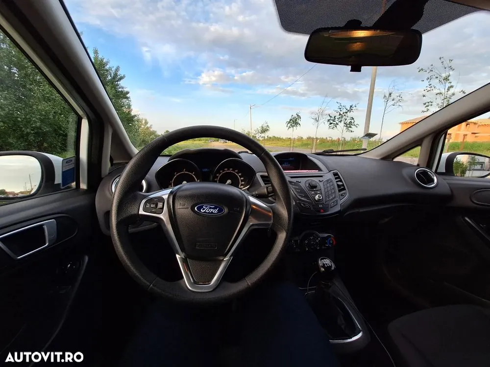 Ford Fiesta 2014 photo 5