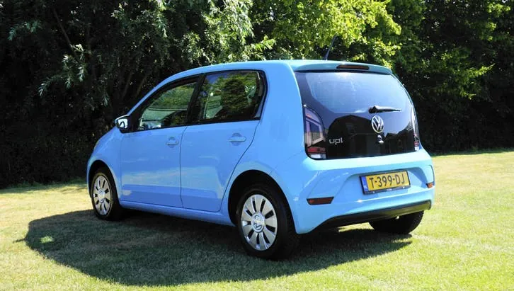 Volkswagen Up 2023 photo 2
