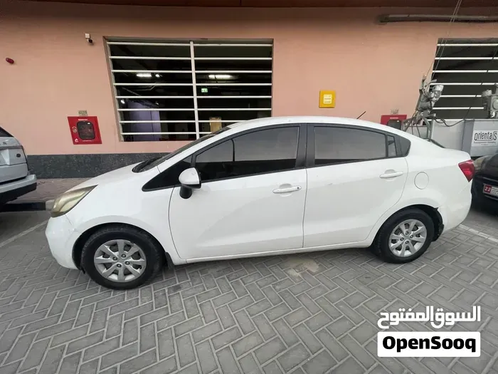 Kia Rio 2015 photo 5