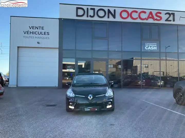 Renault Clio 2016 photo 2