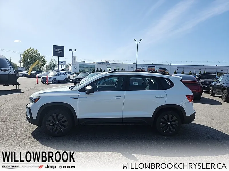 Volkswagen Taos 2024 photo 2