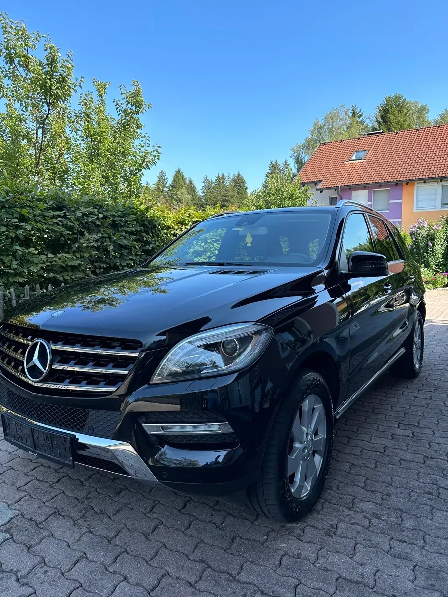 Mercedes-Benz M-Class