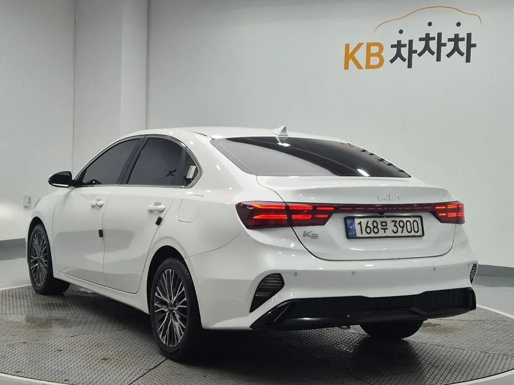 Kia K3 2022 photo 2