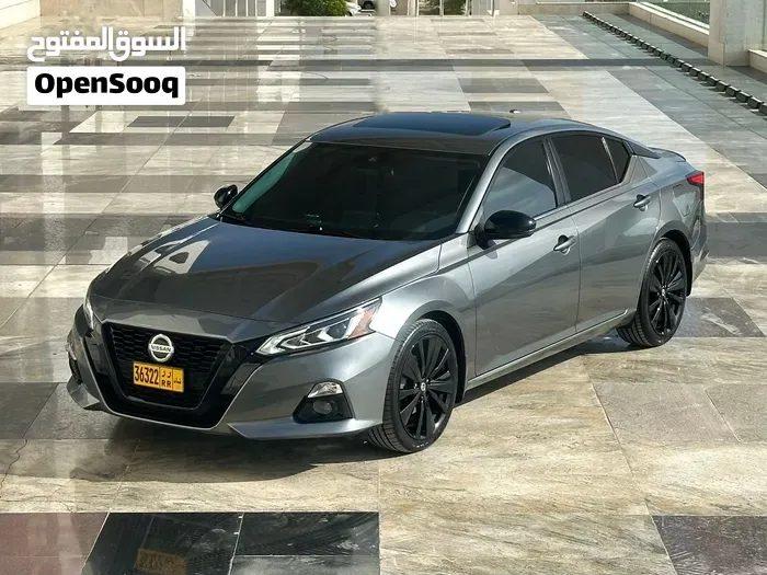 Nissan Altima