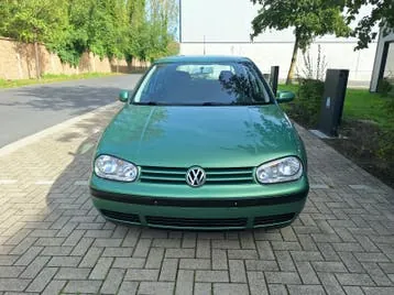 Volkswagen Golf 2002 photo 2