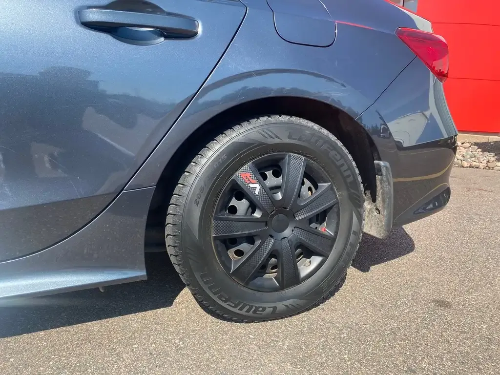 Honda Civic 2024 photo 3