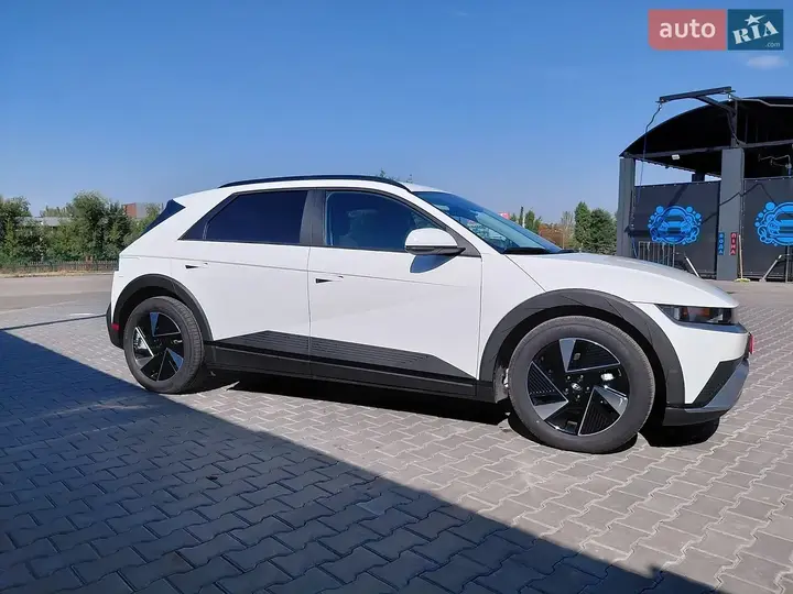 Hyundai Ioniq 5 2025 photo 5