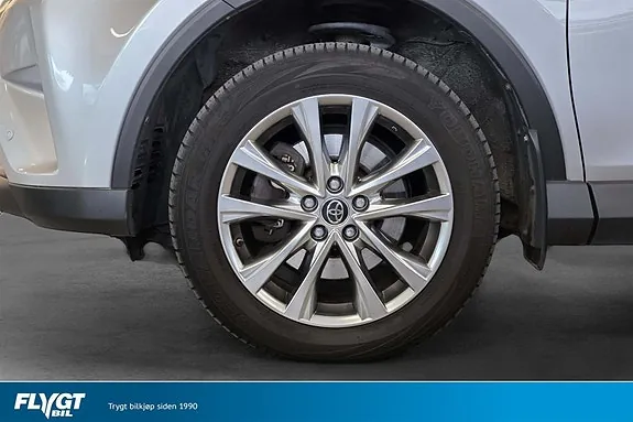 Toyota Rav4 2017 photo 5