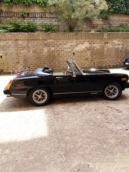 MG Midget 1960 photo 2